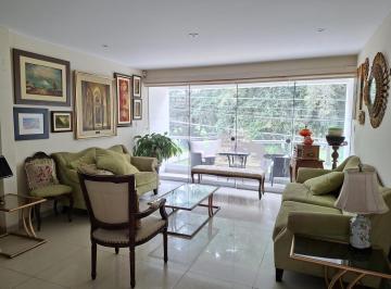 Departamento · 153m² · 3 Dormitorios · 2 Estacionamientos · Venta Departamento Piso 2 Frente a Parque Urb. Las Gardenias Surco Terraza y 2estac 154 m² 3dorm