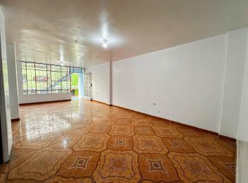 Departamento · 104m² · 3 Dormitorios · Departamento en Venta en Los Olivos - 2do Piso 104 m²