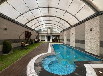 Casa de 5 habitaciones, Arequipa · Hermosa Casa con Piscina en Alquiler en Challapampa