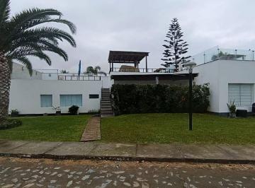 Casa de playa de 5 habitaciones, Cañete · Casa de Playa en Venta Ubicada en El Condominio Farallones (Km 92.5 Panamericana Sur) en 4ta Fila