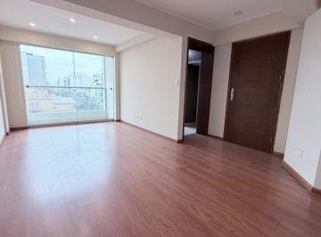 Departamento · 75m² · 3 Dormitorios · 1 Estacionamiento · Departamento en Surquillo