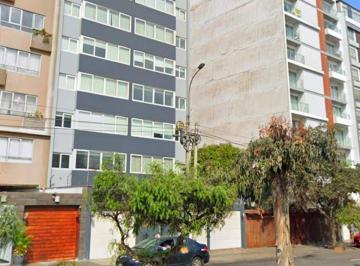 Departamento de 3 habitaciones, Lima · Funcional Dpto Cristobal de Peralta 3 D 3b 2 Cocheras 9#6#6#0#3#1#2#2#1