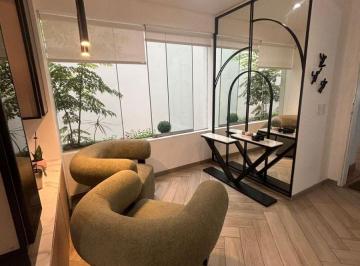 Departamento de 3 habitaciones, Lima · ¡Departamento Totalmente Remodelado Frente a Parque en Chacarilla!