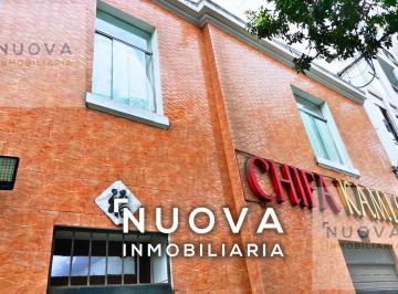 Casa · 222m² · 3 Dormitorios · Casa con Local Comercial en Jesús María