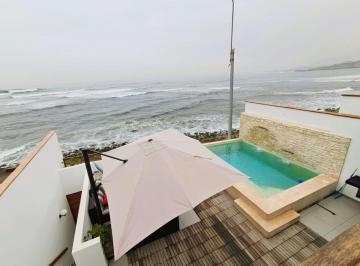 Casa de 4 habitaciones, Lima · Casa en Venta - Primera Fila en Playa Caballeros, Punta Hermosa