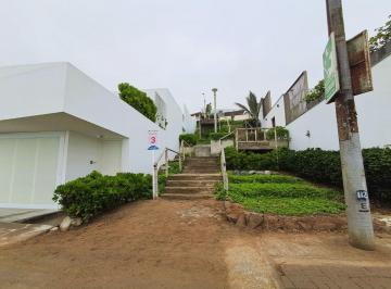 Casa de 4 habitaciones, Lima · Casa en Venta - Primera Fila en Playa Caballeros, Punta Hermosa