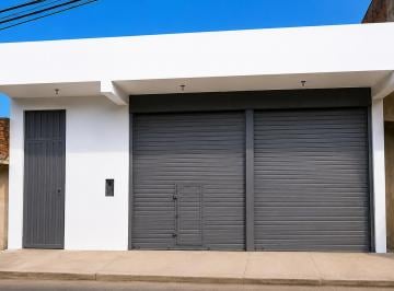 Local comercial , Lima · Local Comercial 200 m² + 3 Estacionamientos | Av Revolución
