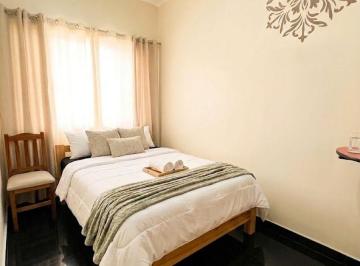 Local comercial , Lima · Hospedaje Operativo en Ventaus$195,000 | 111 m² | 12 Habitaciones