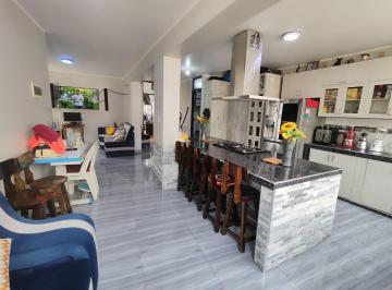 Casa · 413m² · 5 Dormitorios · Hermosa Casa de 4 Pisos en Urb. Mirasol de Huampani Ñaña
