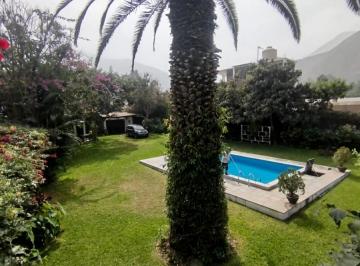 Casa · 1160m² · 4 Dormitorios · Casa de Campo - Eventos