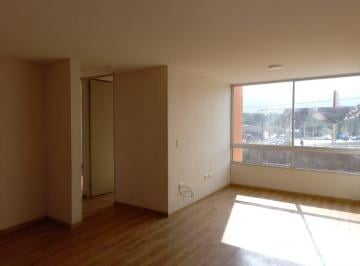 Departamento · 59m² · 3 Dormitorios · Iluminado Departamento en Condominio Cudad Verde en Puente Piedra