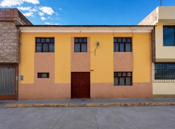 Casa de 5 habitaciones, Canchis · ¡Casa en Venta en La Urbanización Ministerio de Agricultura – Sicuani!