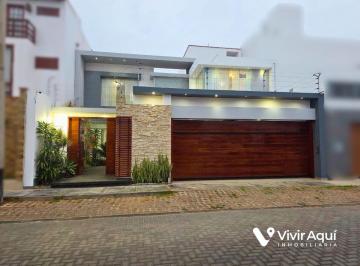 Casa de 5 habitaciones, Trujillo · Exclusiva Residencia de Lujo en Venta – Condominio Palmas Reales, El Golf
