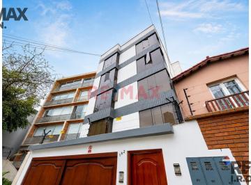 Departamento · 159m² · 3 Dormitorios · 1 Estacionamiento · Departamento en Venta en San Isidro con Cochera Cerca Al Óvalo Gutiérrez