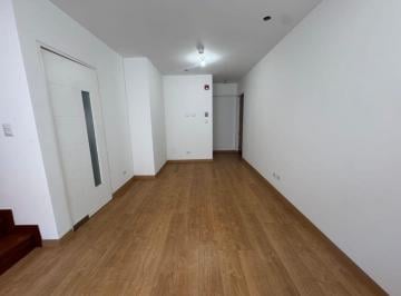 Departamento · 78m² · 2 Dormitorios · 1 Estacionamiento · Dúplex en Venta en Lince de Estreno con Cochera y Depósito Sin Alcabala