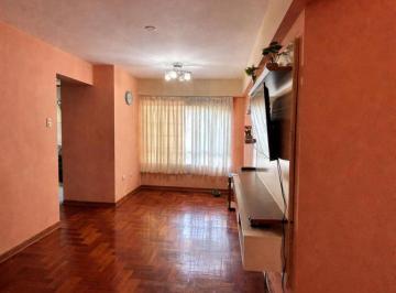 Departamento · 68m² · 2 Dormitorios · 1 Estacionamiento · Departamento en Venta en Magdalena con Cochera 2 Dorm. Cerca a Av Brasil