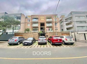 Departamento · 255m² · 3 Dormitorios · 2 Estacionamientos · Departamento Dúplex en Venta en El Jr. Tomasal, Santiago de Surco