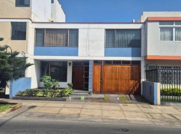 Casa de 3 habitaciones, Lima · Hermosa Casa en Venta en Pueblo Libre