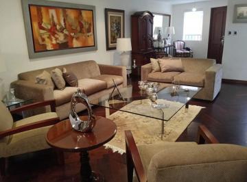 Casa de 3 habitaciones, Lima · Venta de Casa en Surco