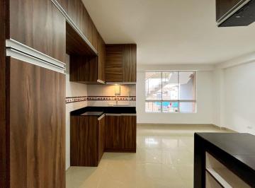 Departamento de 3 habitaciones, Lima · Alquiler 3 Dorm., 2 Baños, Los Olivos