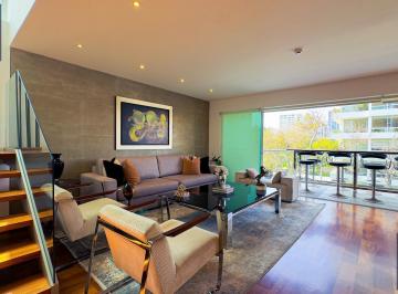 Departamento · 202m² · 2 Dormitorios · 2 Estacionamientos · Dúplex con Terraza a Pasos del Golf