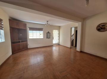 Casa de 6 habitaciones, Lima · Venta de Casa en Chosica