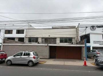 Terreno / Lote · 600m² · San Isidro – Venta Terreno de 600 m² Ideal Para Clínica o Centro Médico