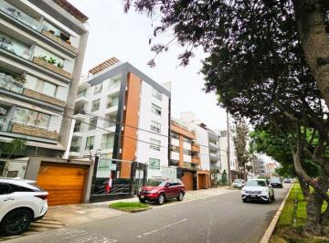 Departamento de 2 habitaciones, Lima · 2 Dorm, 2 Baños, 1 Cochera. Cerca a Av Primavera, Caminos del Inca, Panamericana, Monte Umbroso.