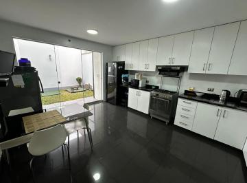 Casa · 550m² · 3 Dormitorios · 3 Estacionamientos · Casa Venta Surco, Condominio, 3 Pisos, Terraza, Jardin, 3 Dorm., 3 Cocheras