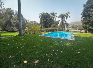 Casa · 10656ha · 8 Dormitorios · 15 Estacionamientos · Casa Venta La Molina, At.10,656 m². Piscina, Inmeso y Hermoso Jardín, Terraza