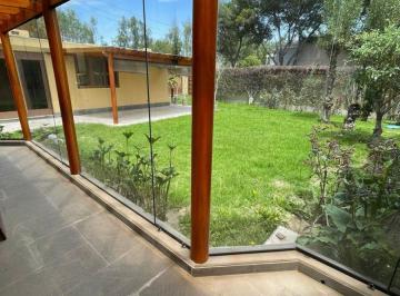 Casa de 3 habitaciones, Arequipa · Alquilo Linda Casa Rodeada de Jardines en Challapampa Cerro Colorado