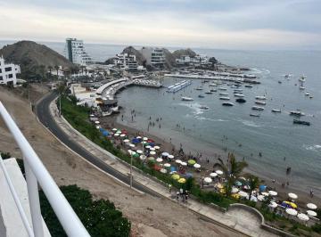 Departamento de 4 habitaciones, Lima · Alquilo Lindo Dpto con Vista Al Mar en Playa Santa Maria
