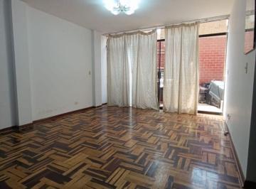 Departamento de 3 habitaciones, Lima · Venta Amplio Departamento 1er Piso
