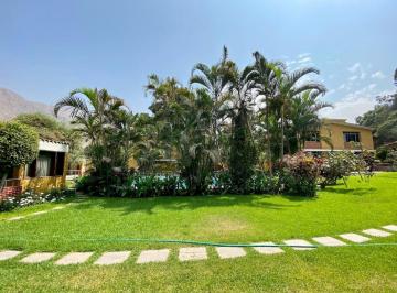 Casa de 10 habitaciones, Lima · Casa de 3400 m² con 10 Dorm. en Venta en Chaclacayo