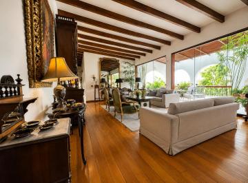 Departamento de 5 habitaciones, Lima · Dúplex Estilo Casa en Exclusivo Condominio | Cerros de Camacho
