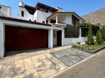 Casa de 5 habitaciones, Lima · Linda Casa con Piscina Jardin Terraza - Rinconada del Lago