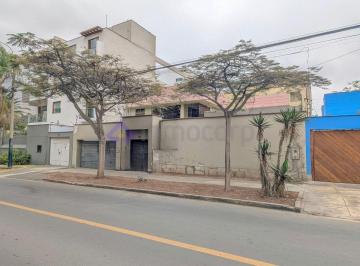 Terreno / Lote , Lima · Casa Como Terreno de 416 m² en Venta en Santiago de Surco