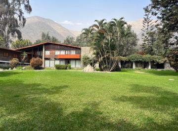 Casa de 4 habitaciones, Lima · Venta de Casa en Chaclacayo