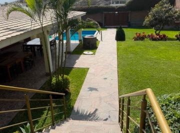 Casa de 4 habitaciones, Lima · Alquiler de Casa con Piscina – 1,000 m² ️
