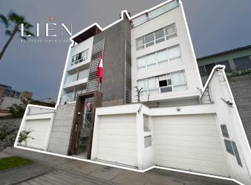 Departamento · 156m² · 3 Dormitorios · 1 Estacionamiento · Alquiler de Departamento. Frente Al Jockey Plaza
