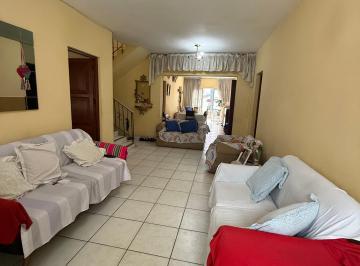 Casa de 6 habitaciones, Lima · Se Vende Casa de Dos Pisos + Azotea en Independencia