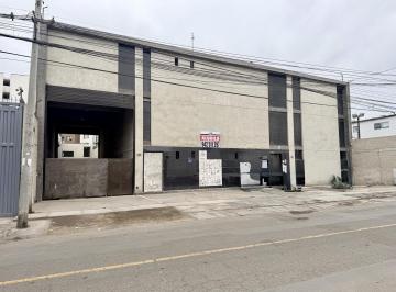 Local comercial · 1461m² · 6 Estacionamientos · Alquiler de Amplio Local Empresarial con Oficinas y Almacenes en Chorrillos