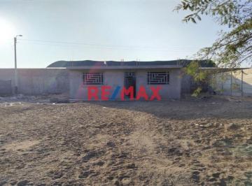 Casa de 2 habitaciones, Ica · Casa en Venta con Amplio Terreno – Urb. Los Médanos, Subtanjalla | Ica