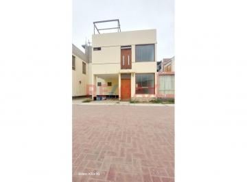 Casa · 220m² · 4 Dormitorios · 1 Estacionamiento · Exclusiva Casa de 3 Pisos en Condominio Los Lifes