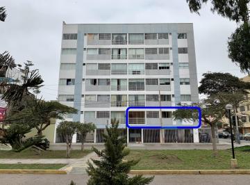 Departamento · 70m² · 3 Dormitorios · 1 Estacionamiento · Departamento en Segundo Piso