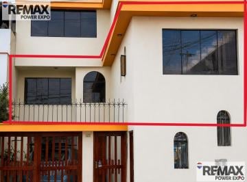 Departamento · 83m² · 2 Dormitorios · Venta de Departamento en Sjm – 2.º Piso Frente a Parque