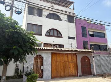 Departamento de 4 habitaciones, Lima · Alquilo Duplex La Molina Urb Sta Patricia 240 m² 3er y 4to Piso, 4dorms, Amplia Terraza, Sin Cochera