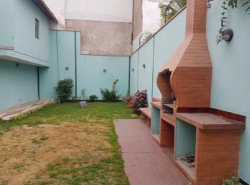 Casa · 400m² · 4 Dormitorios · 4 Estacionamientos · Casa Comercial - El Polo - Restaurante - Centro Estetica - Otros.