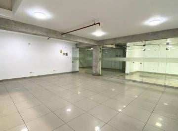 Oficina comercial , Lima · Oficina Amplia de 60 m² en La Molina