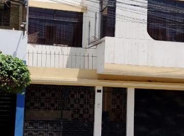 Casa de 7 habitaciones, Ica · Vendo Casa 3 Pisos en Ica